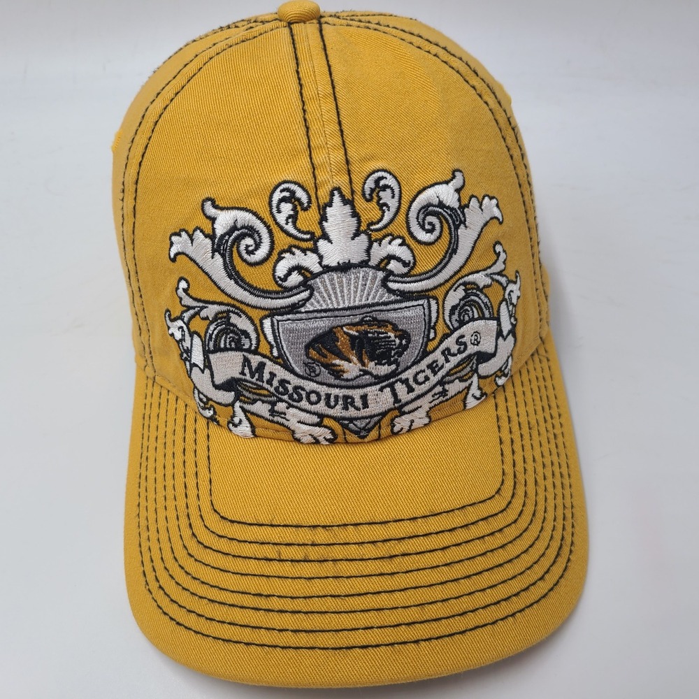 Missouri Tigers Hat Strapback Signatures Gold Black NCAA University Crest Men